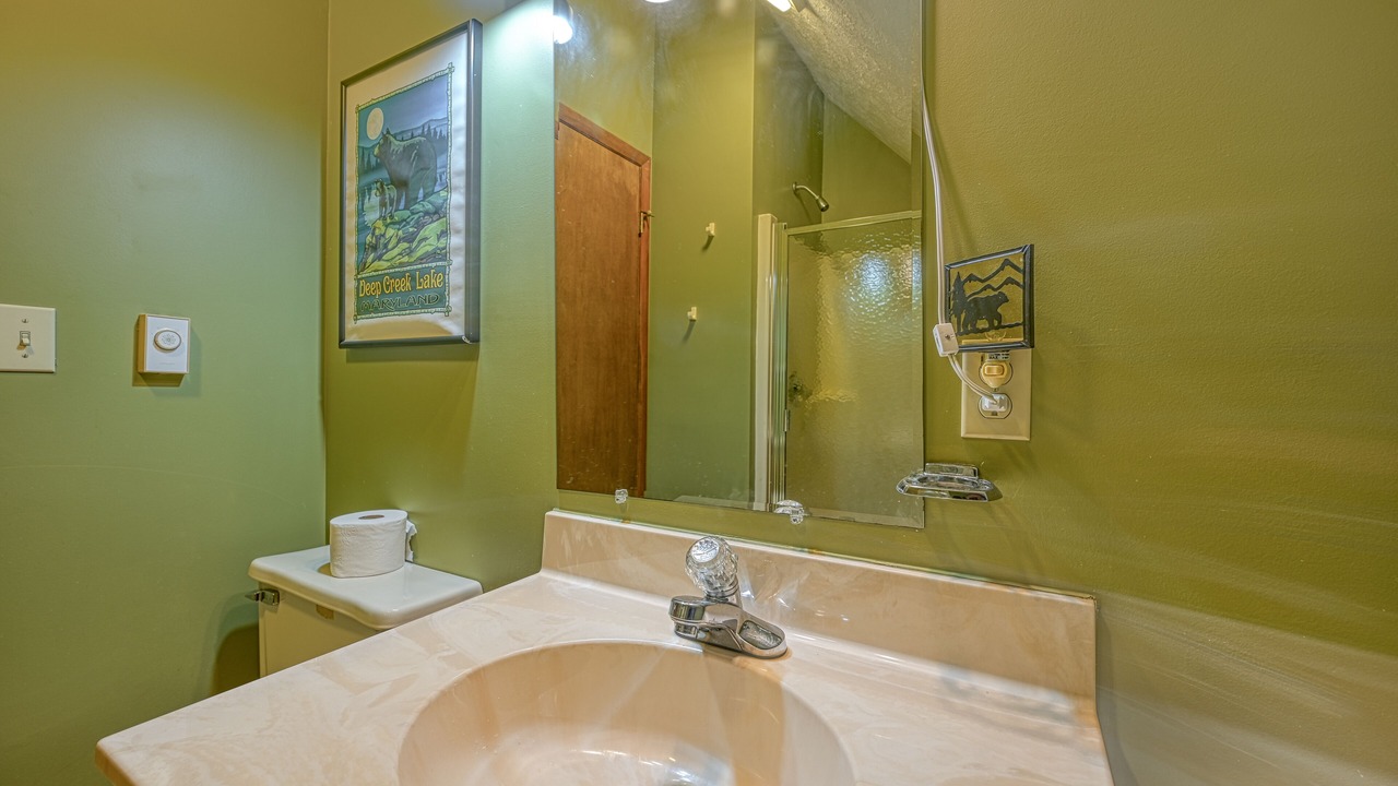 Photo of Bathroom in North Glade Hills