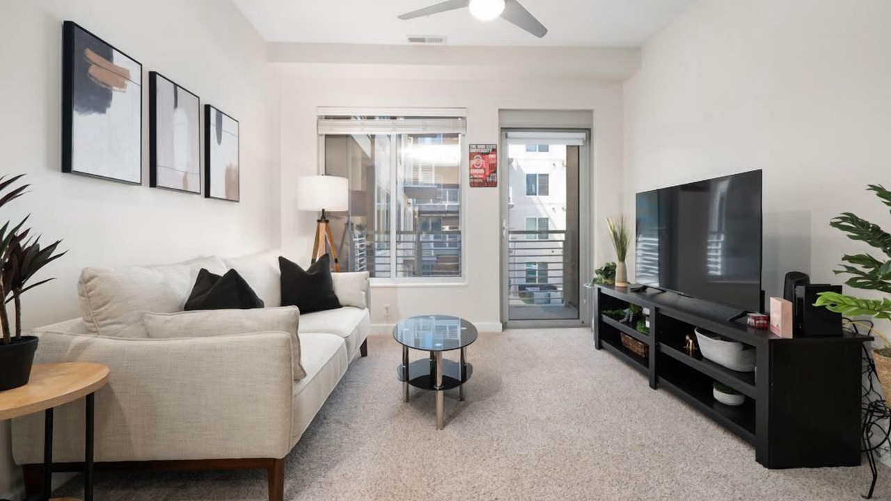Photo of Livingroom in Grandview Heights