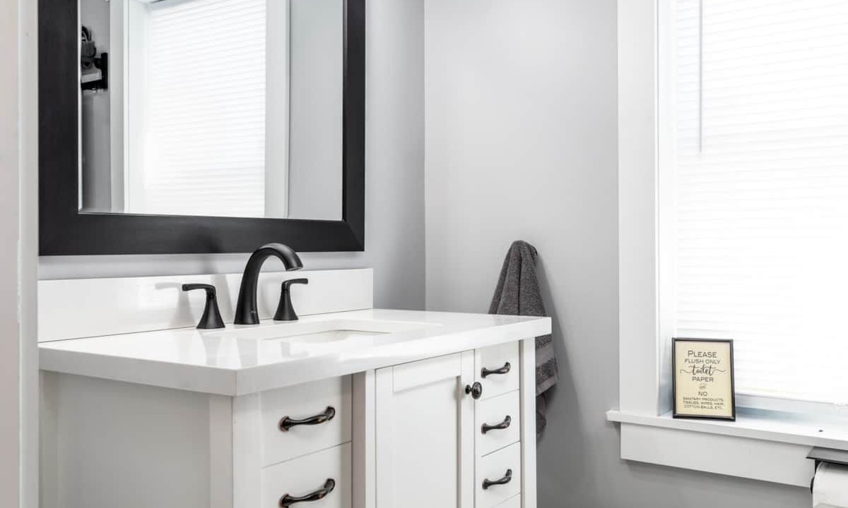 Photo of Bathroom in Cowanesque