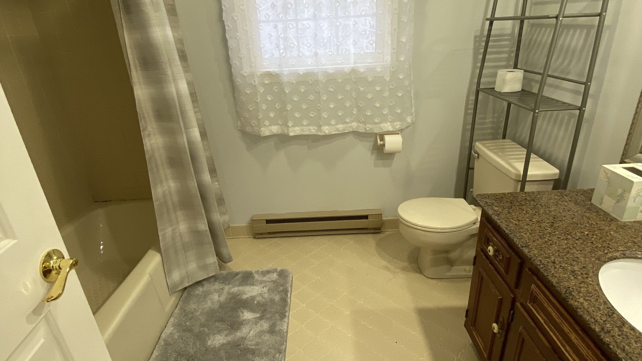 Photo of Bathroom in Tannersville