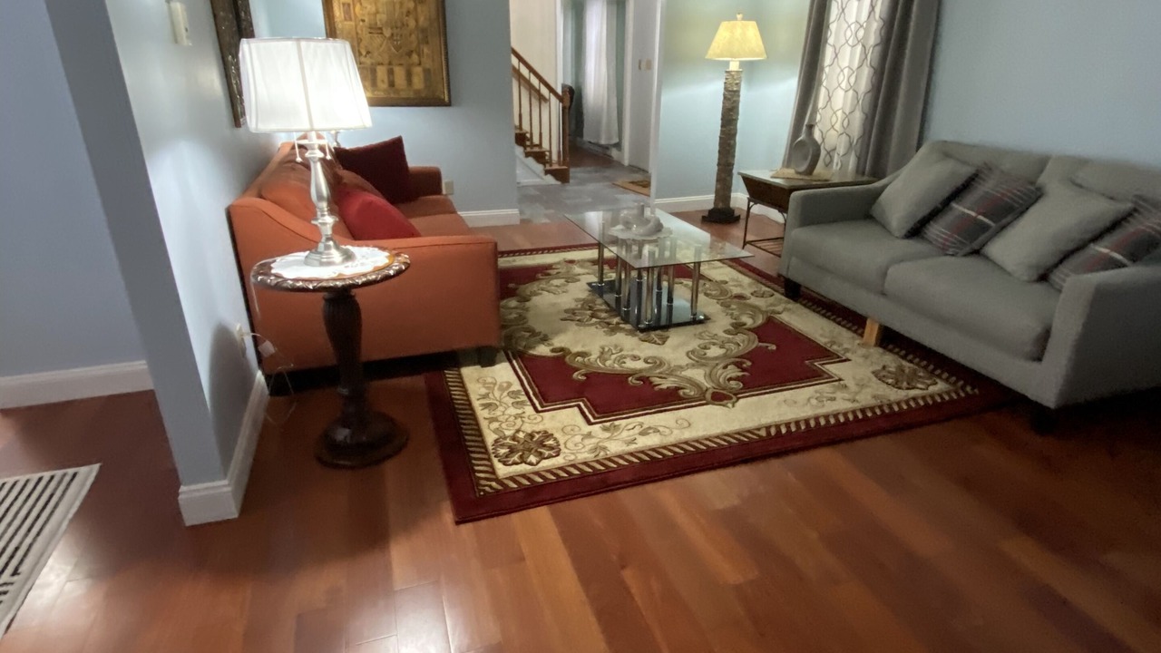 Photo of Livingroom in Tannersville