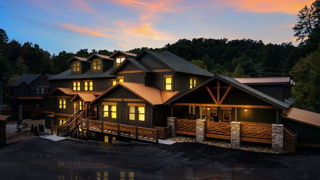 Photo of Outdoor in Gatlinburg - Pigeon Forge