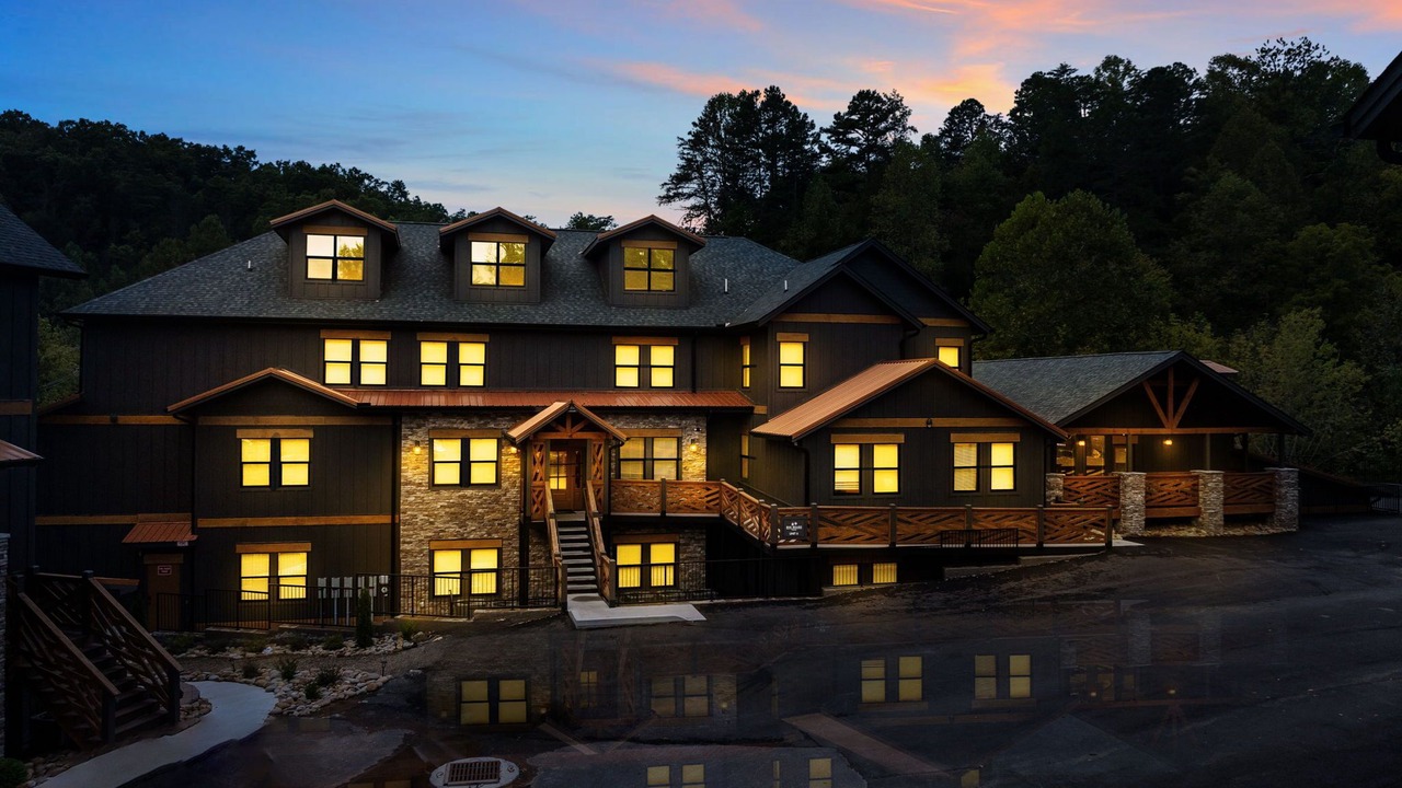 Photo of Outdoor in Gatlinburg - Pigeon Forge