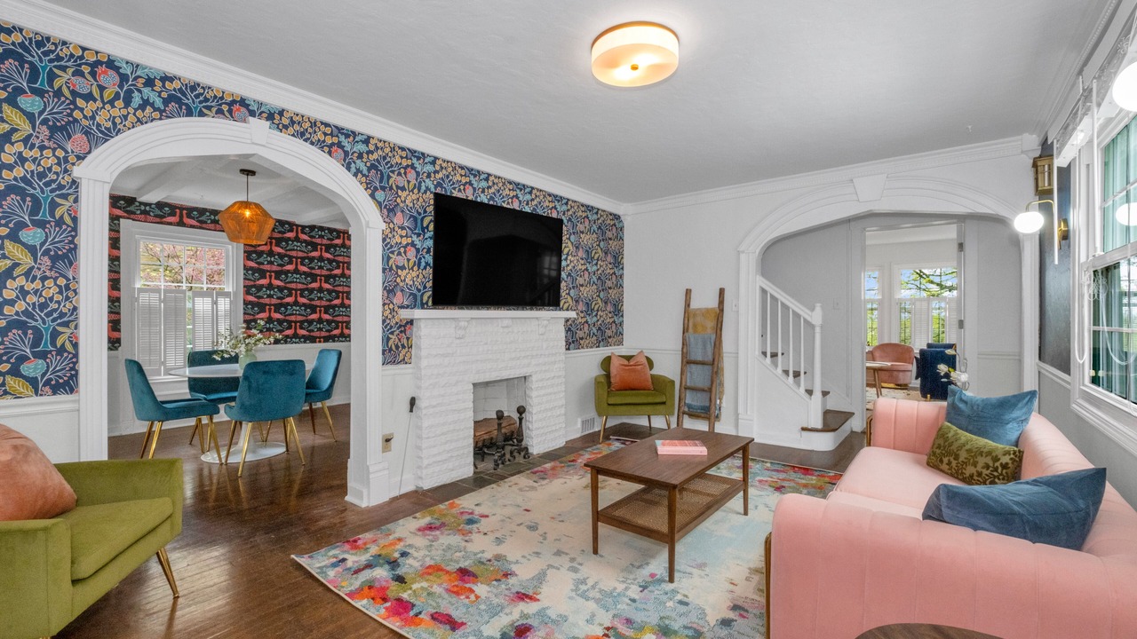 Photo of Livingroom in Mount Lebanon