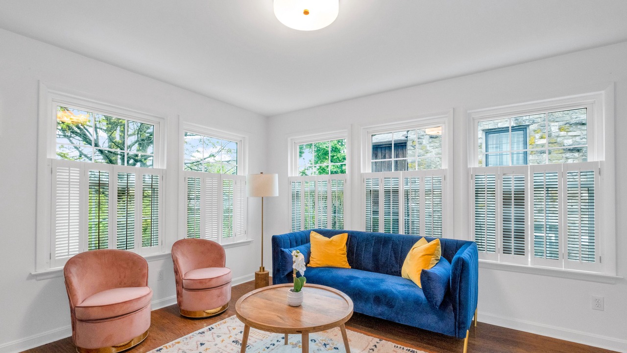 Photo of Livingroom in Mount Lebanon