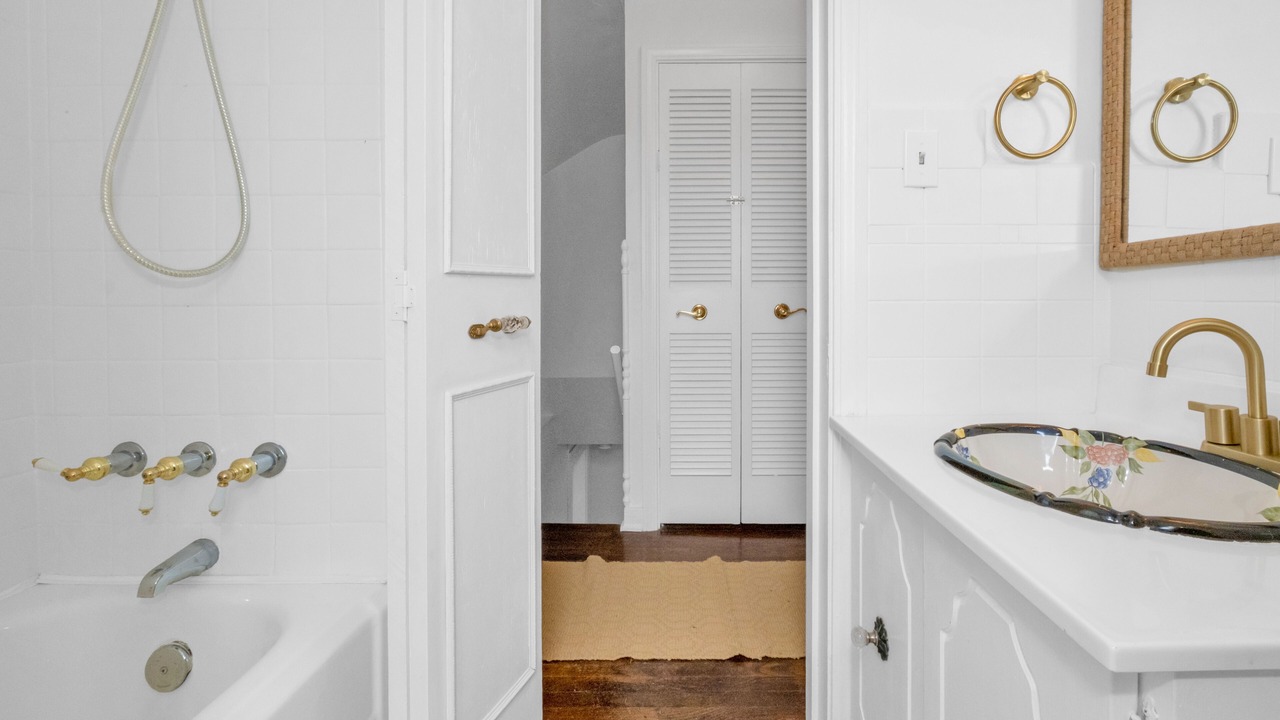 Photo of Bathroom in Mount Lebanon