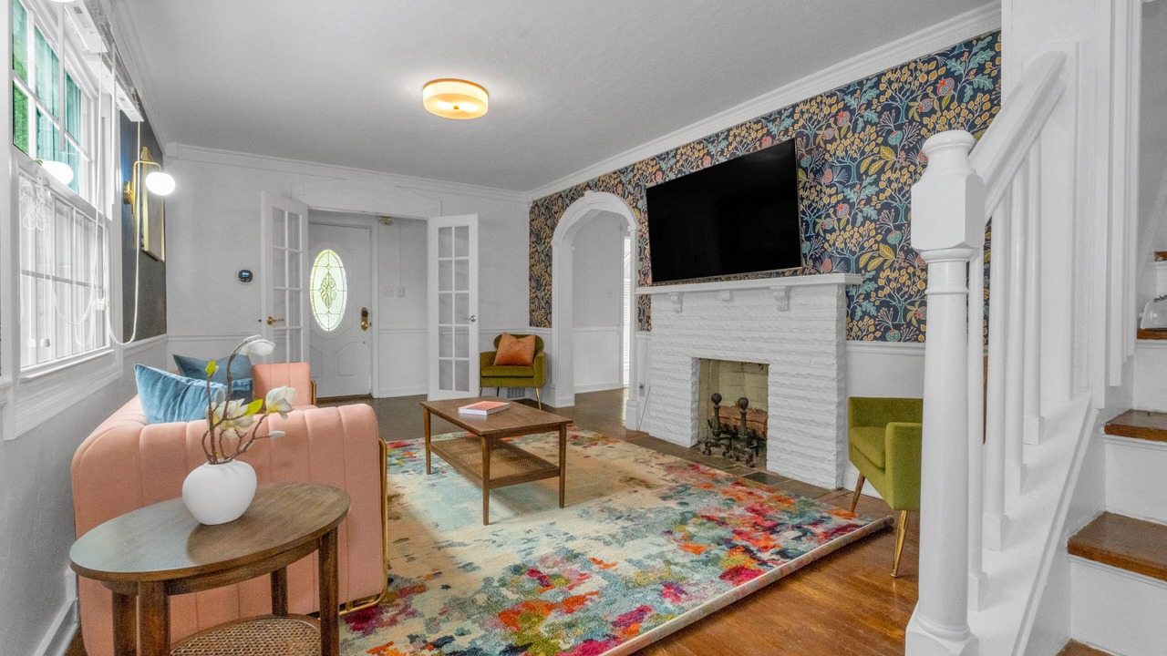 Photo of Livingroom in Mount Lebanon