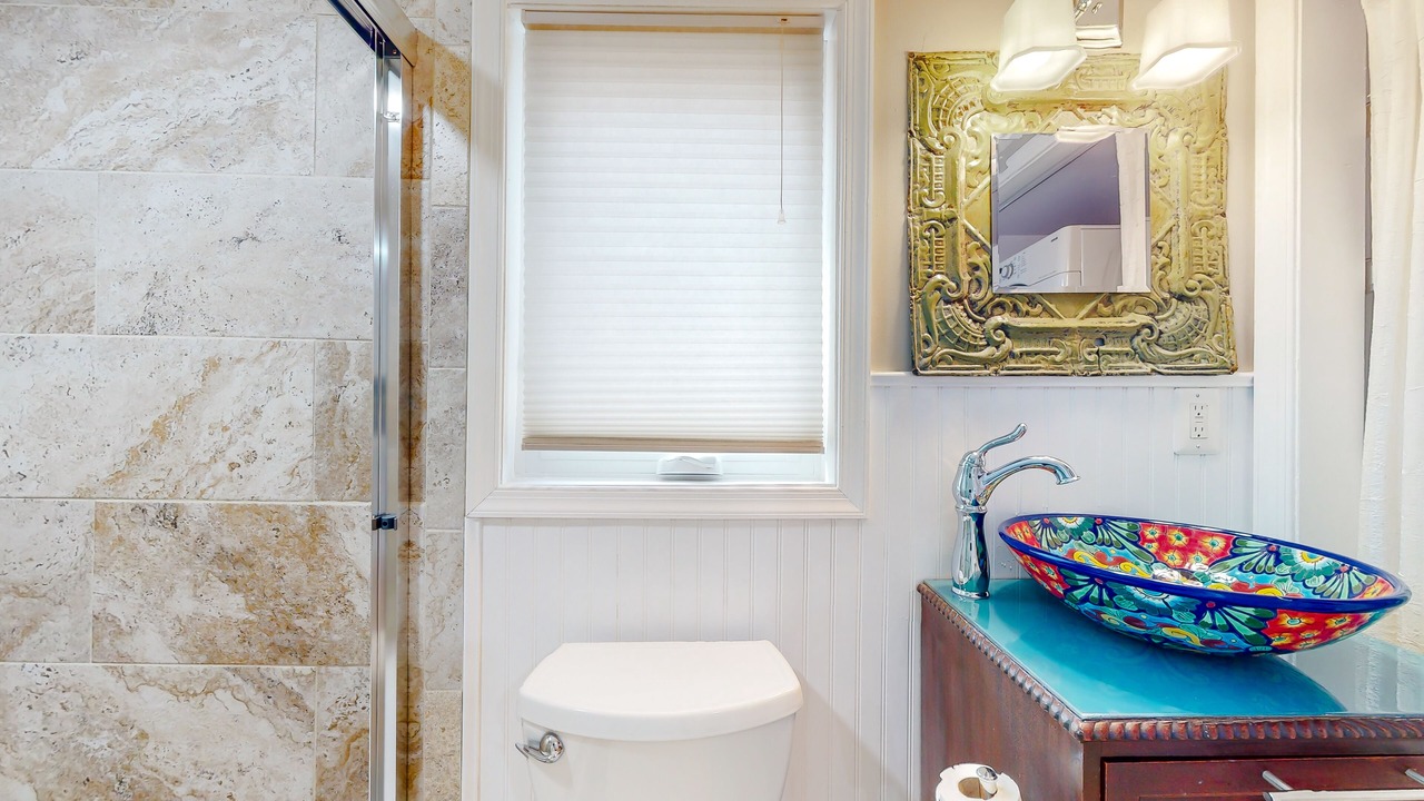 Photo of Bathroom in Herald Harbor