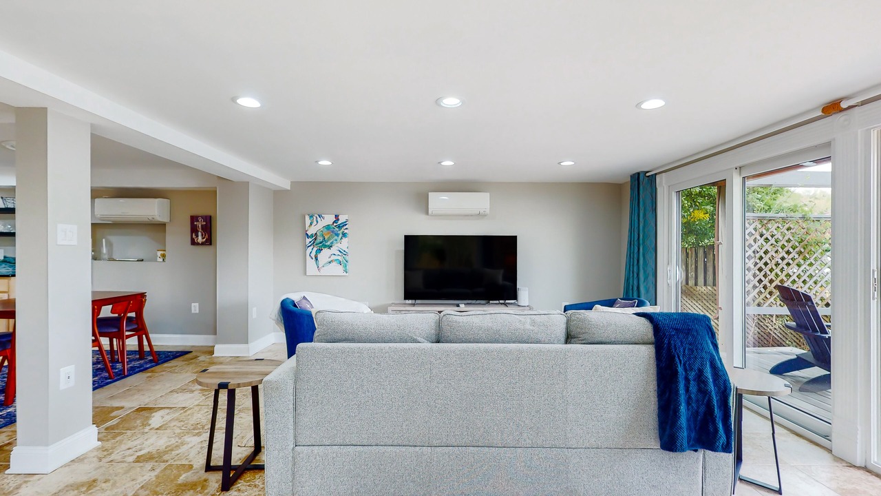 Photo of Livingroom in Herald Harbor