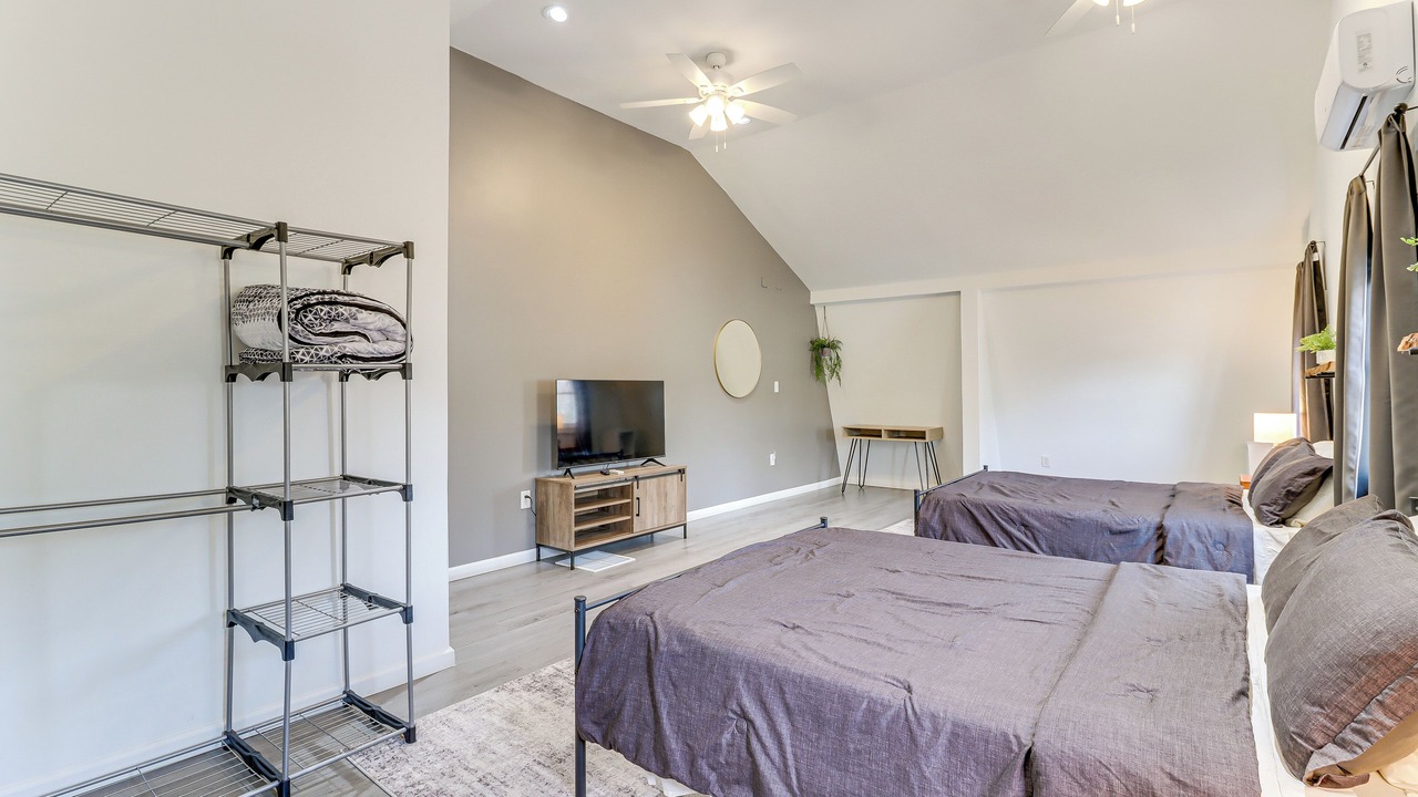 Photo of Bedroom in Lansford