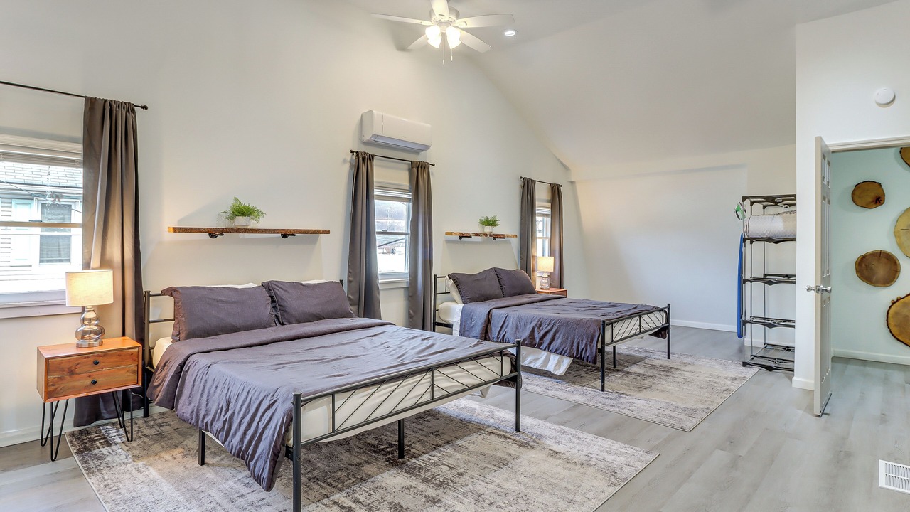Photo of Bedroom in Lansford