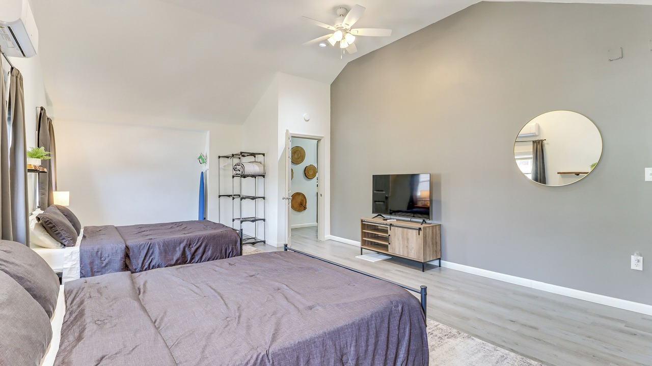 Photo of Bedroom in Lansford