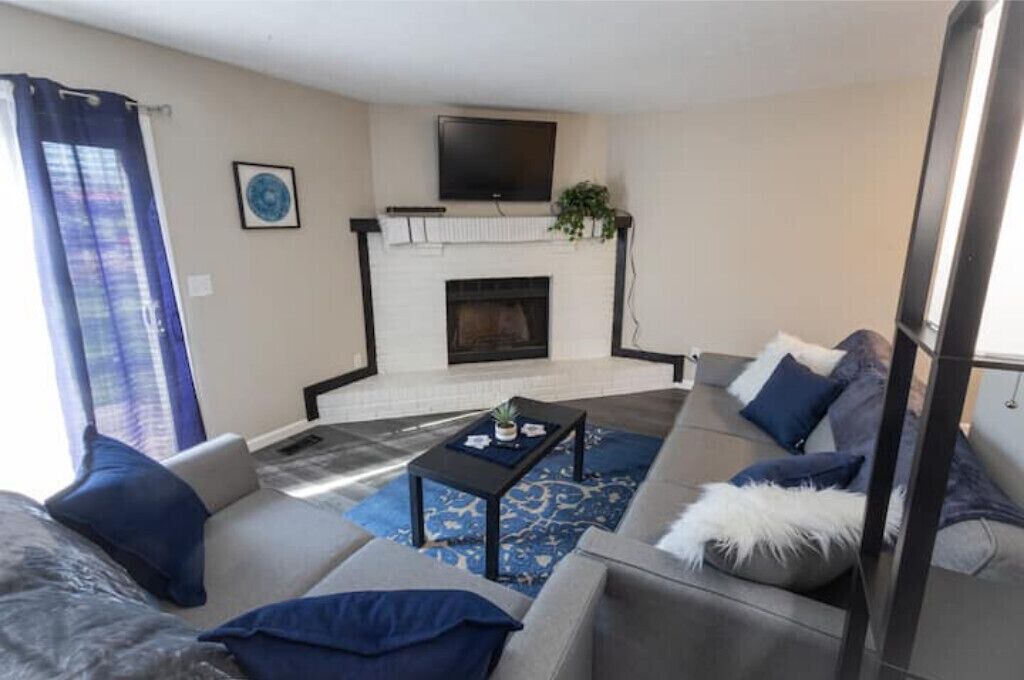 Photo of Livingroom in Erlanger