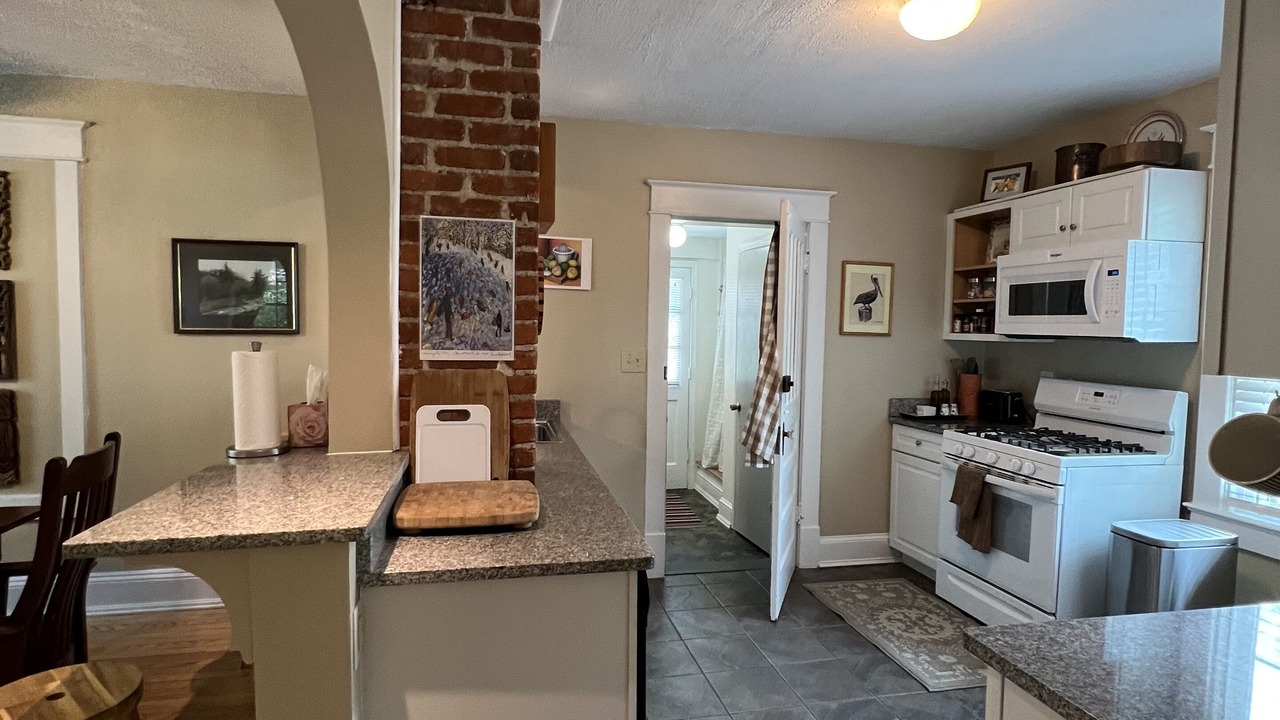 Photo of Kitchen in Jefferson Park Avenue