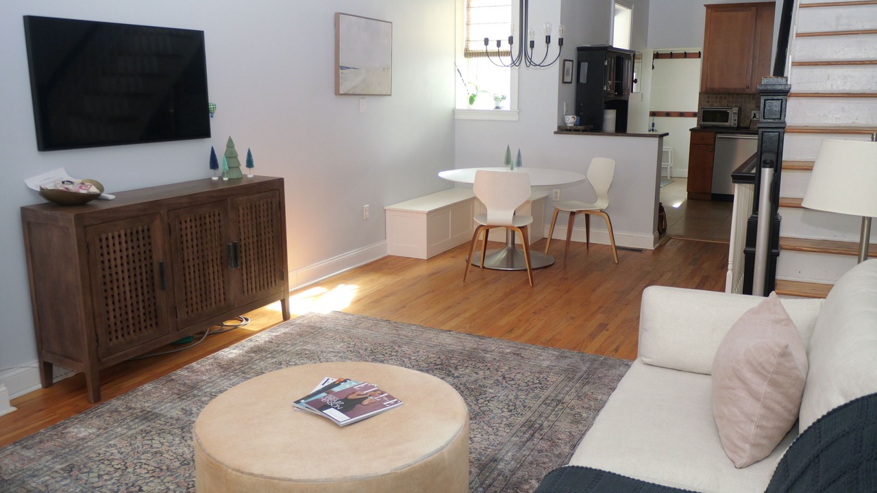 Photo of Livingroom in Fairmount