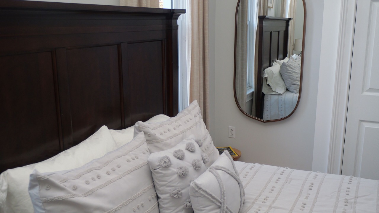 Photo of Bedroom in Fairmount