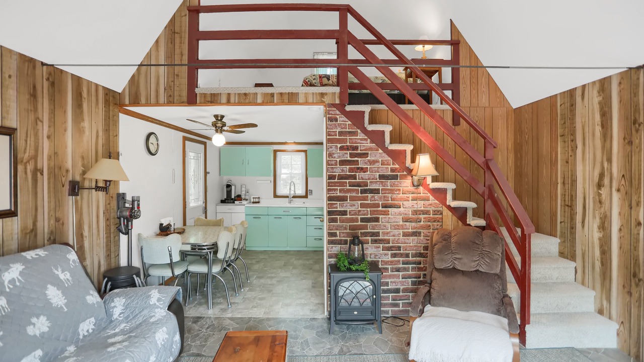 Photo of Livingroom in Loyalton