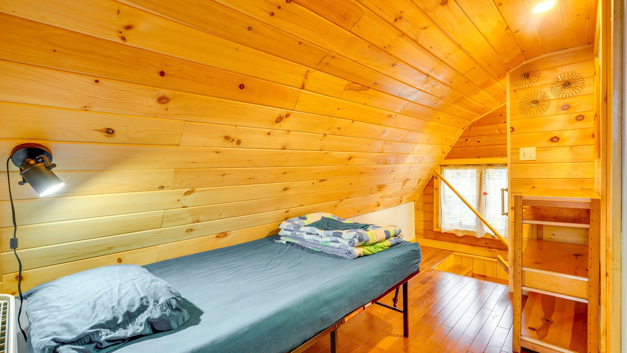 Photo of Bedroom in Lime Lake-Machias