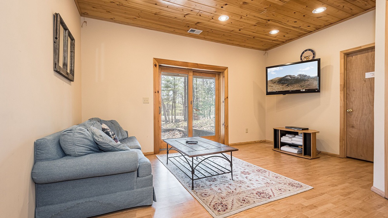 Photo of Bedroom in Sky Valley
