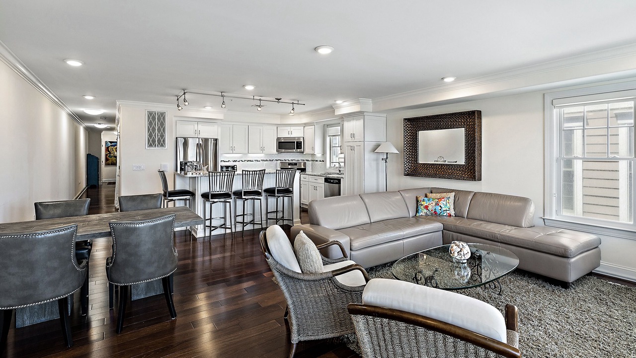 Photo of Livingroom in Bradley Beach