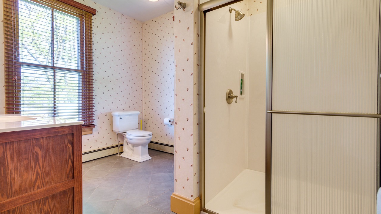 Photo of Bathroom in Rossville