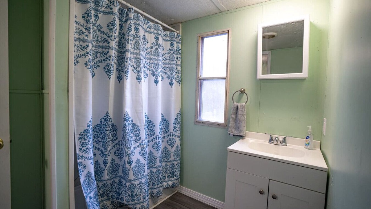 Photo of Bathroom in Newtown