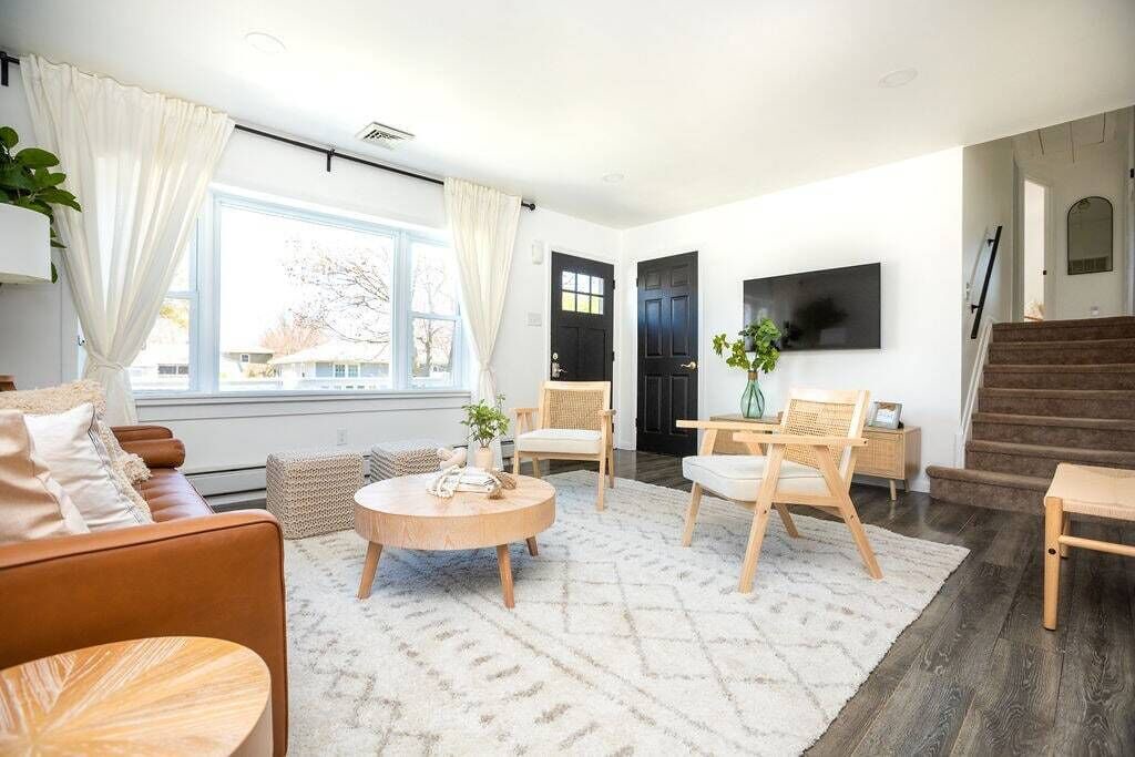 Photo of Livingroom in Lower Township