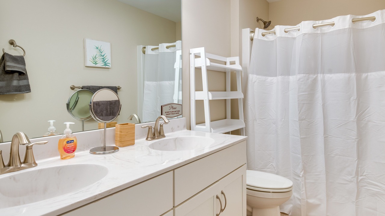 Photo of Bathroom in Locust Lake Village