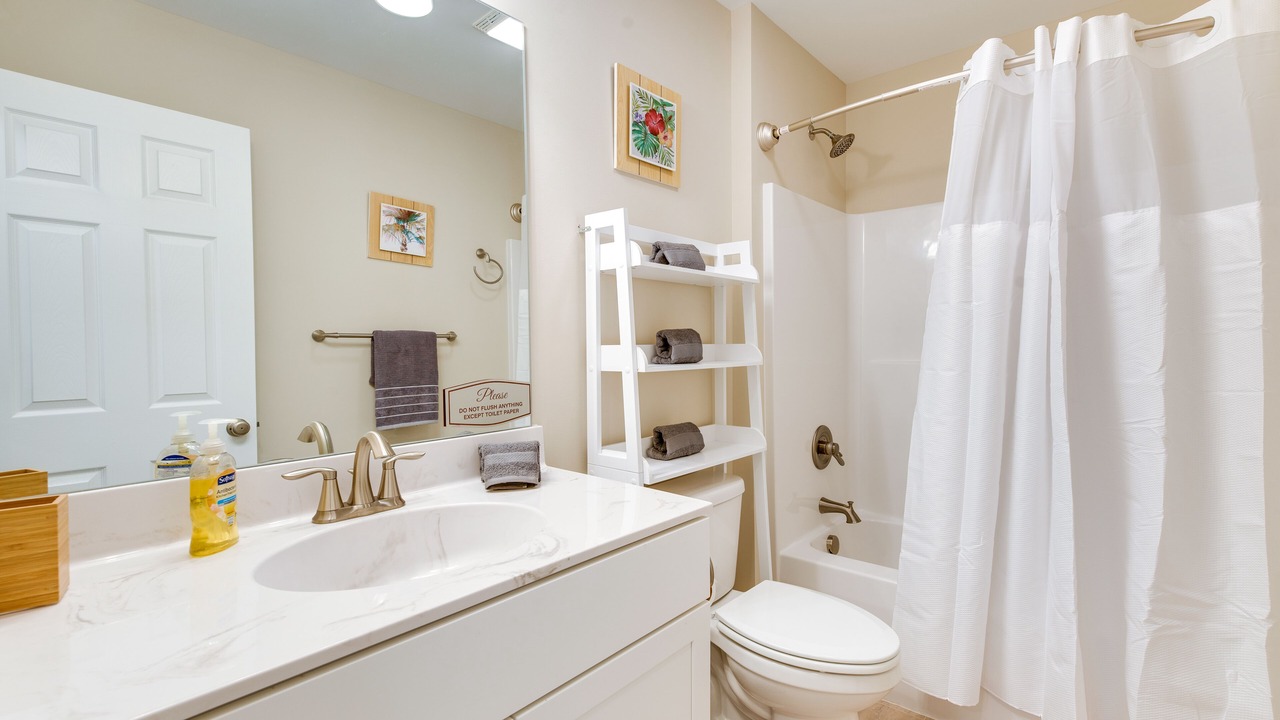 Photo of Bathroom in Locust Lake Village
