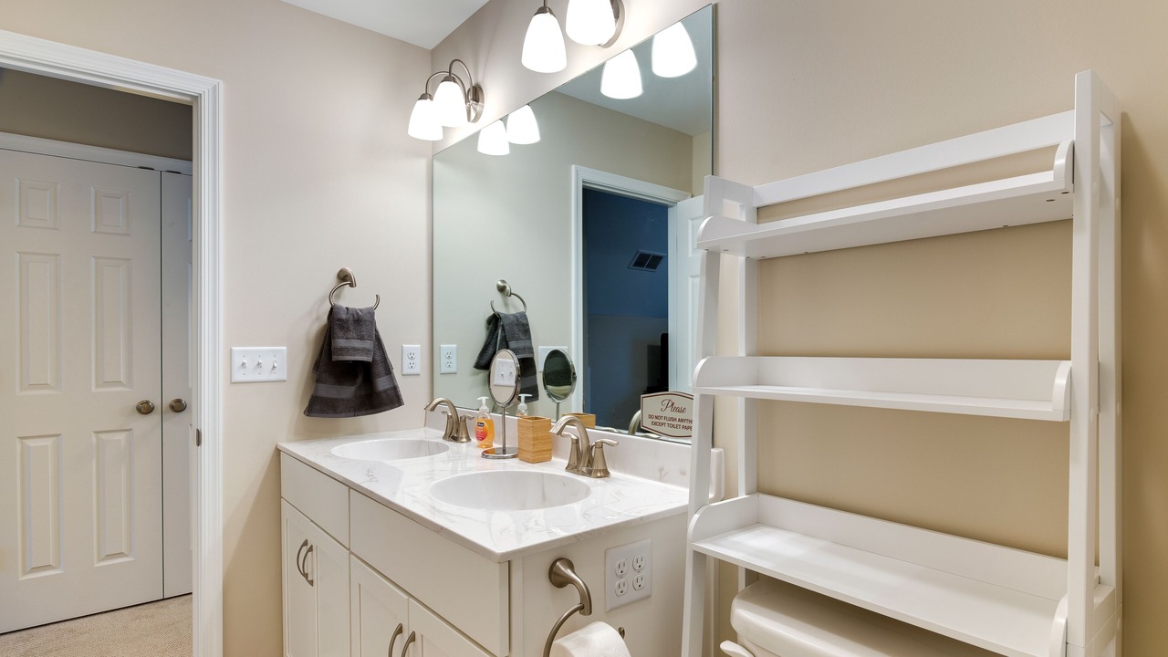 Photo of Bathroom in Locust Lake Village