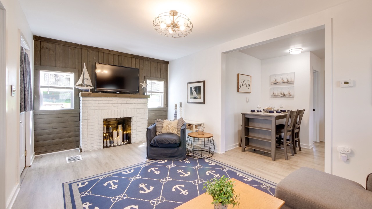 Photo of Livingroom in Portage Lakes
