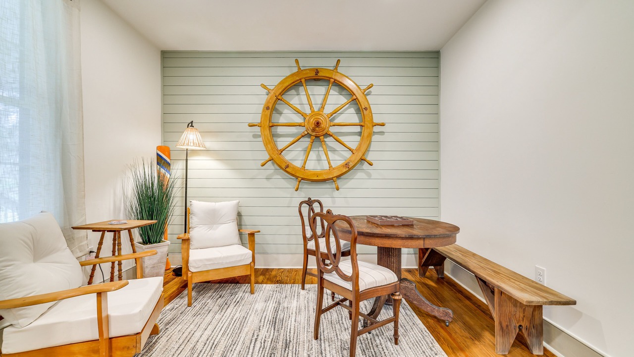 Photo of Bedroom in Greentown