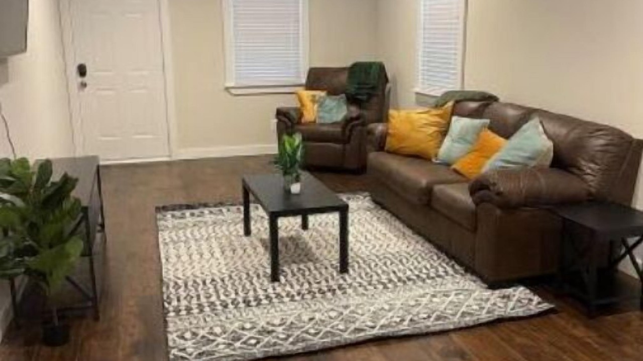 Photo of Livingroom in Hamilton