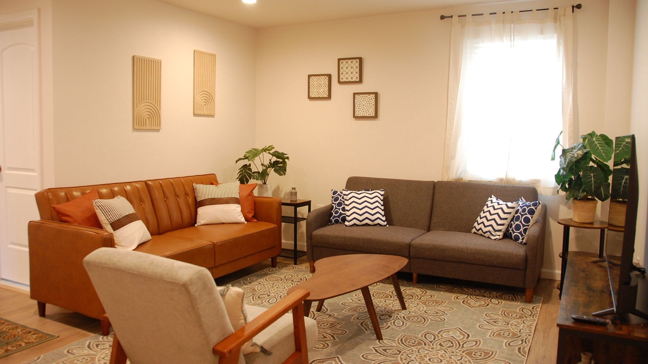 Photo of Livingroom in East Liberty