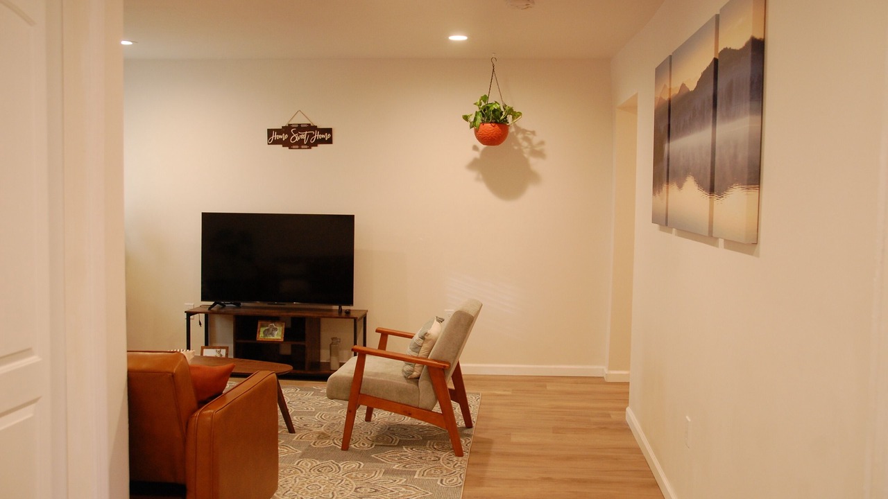 Photo of Livingroom in East Liberty