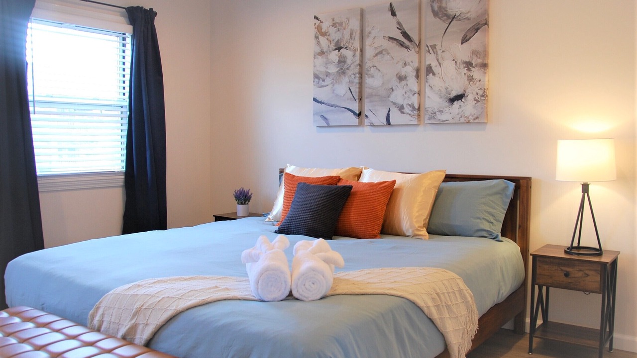 Photo of Bedroom in East Liberty