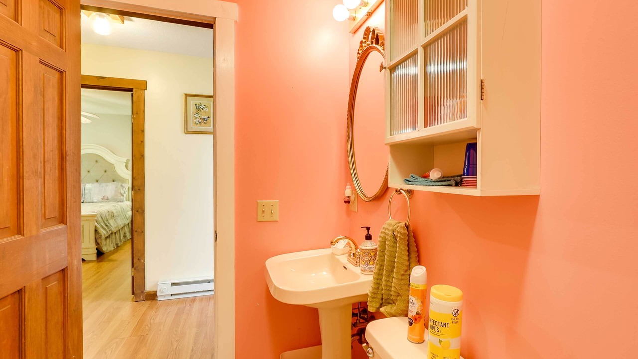 Photo of Bathroom in Woodbury