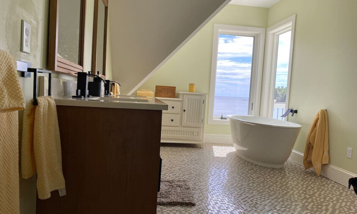 Photo of Bathroom in Cape Anne