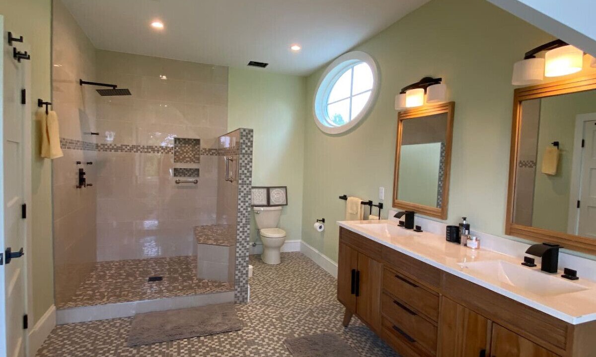 Photo of Bathroom in Cape Anne