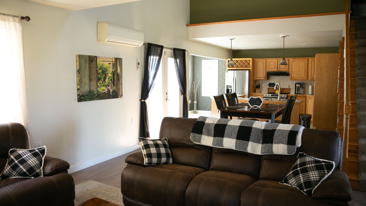 Photo of Livingroom in Pottsville