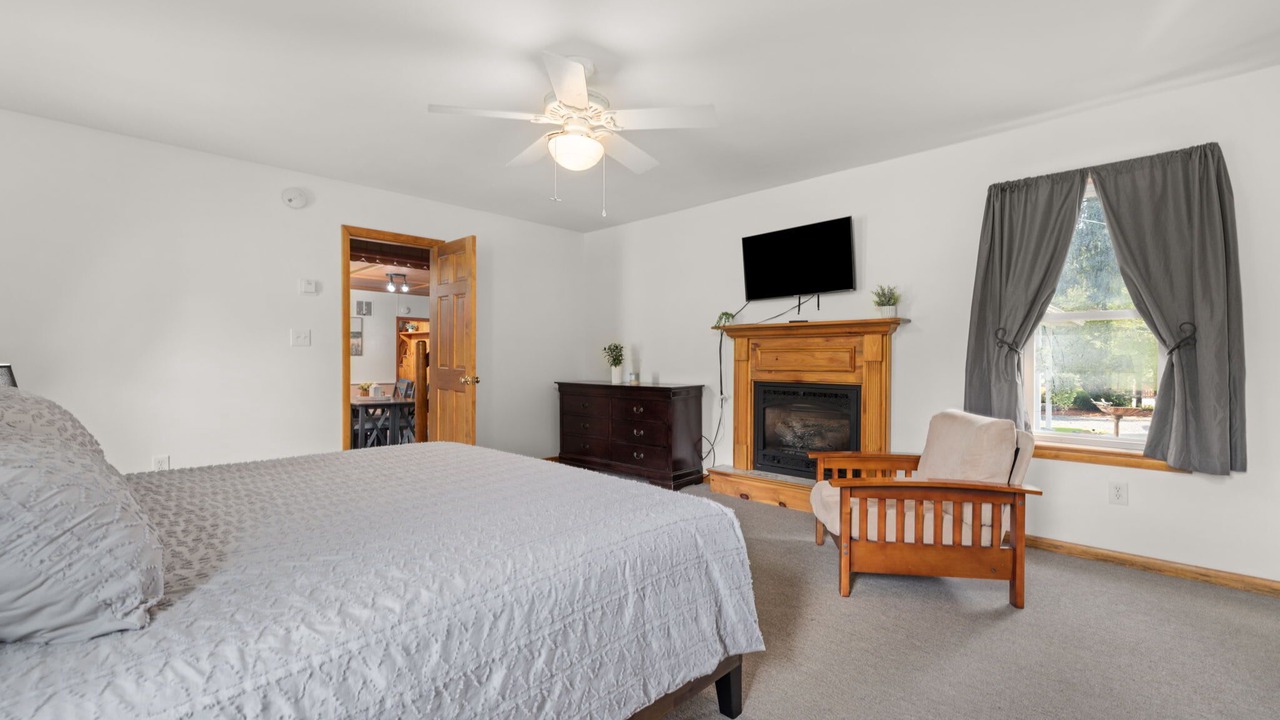 Photo of Bedroom in Mifflinburg
