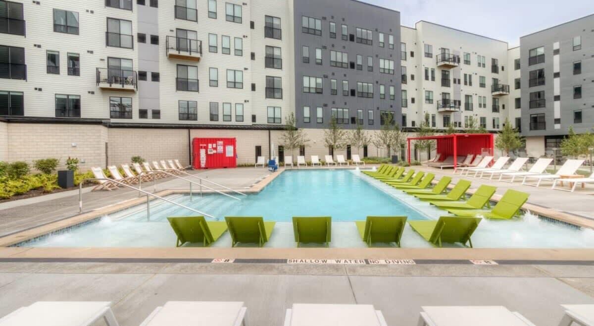 Photo of Outdoor in Lower Lawrenceville