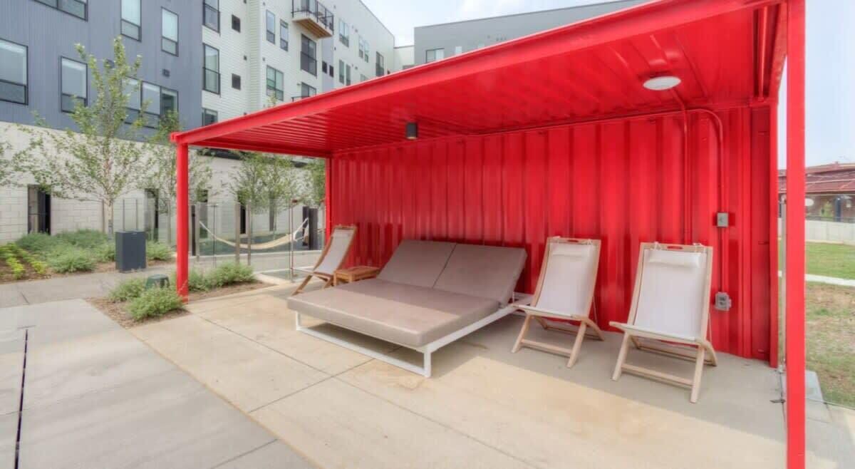 Photo of Patio Balcony in Lower Lawrenceville