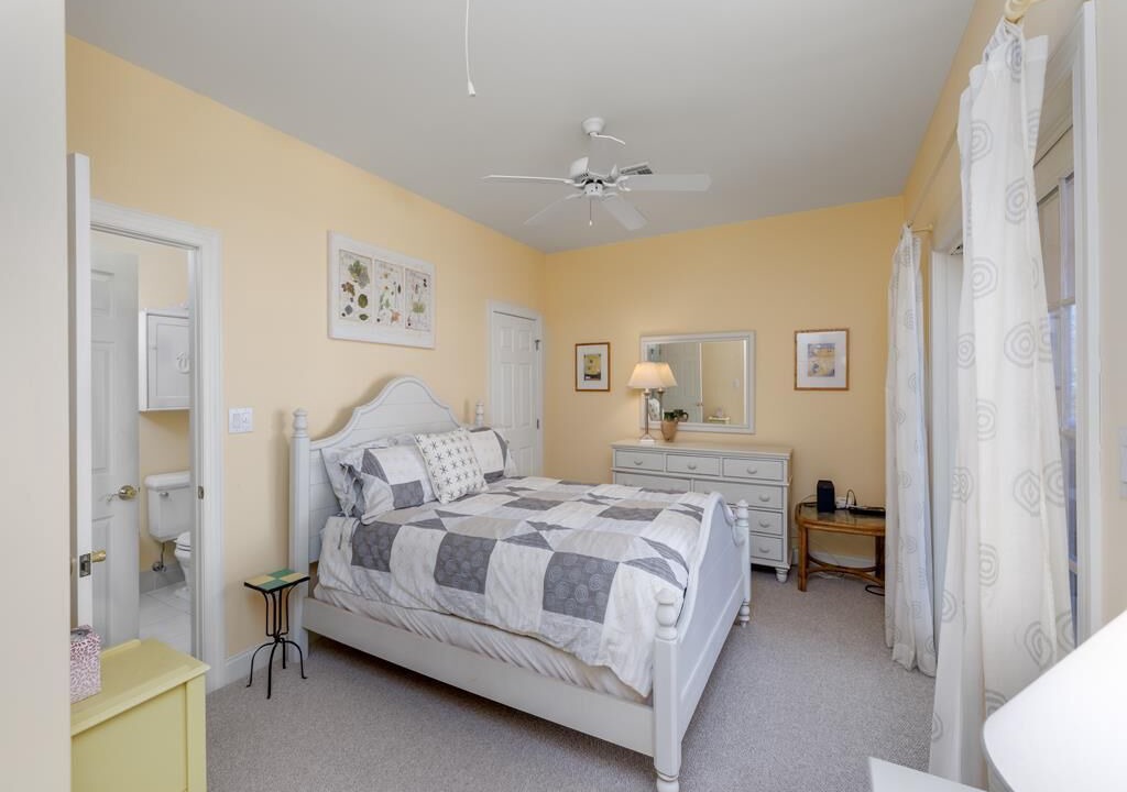 Photo of Bedroom in Admiral Estates