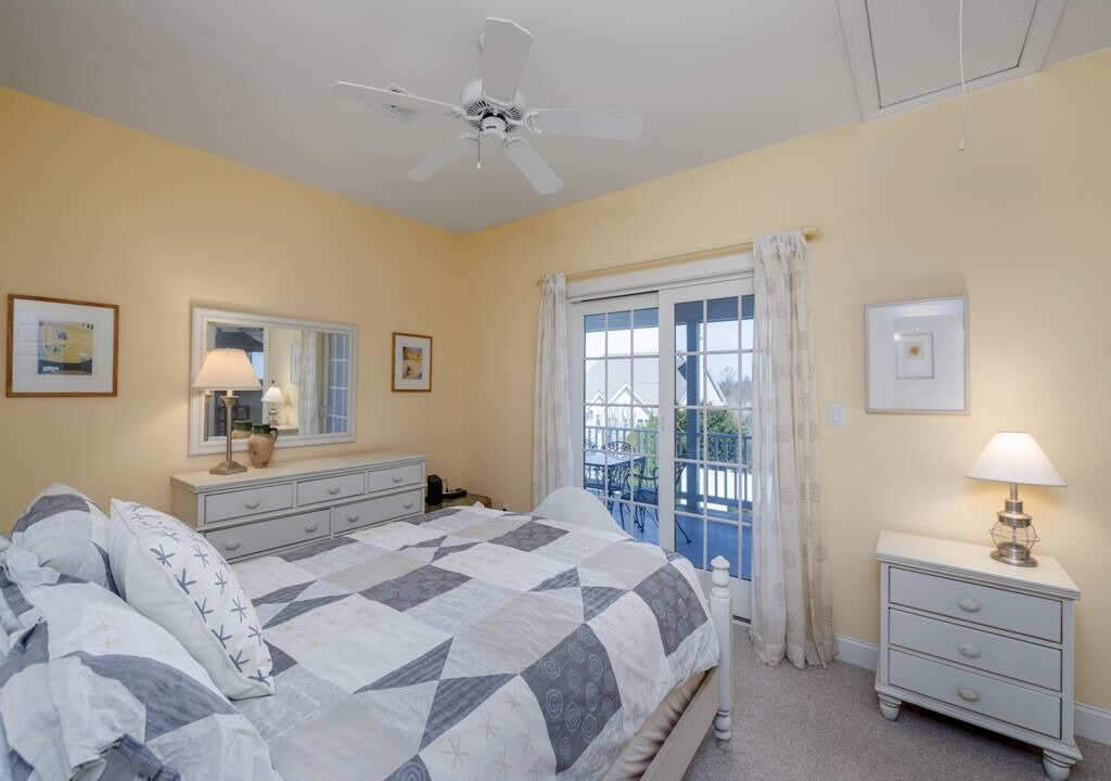 Photo of Bedroom in Admiral Estates