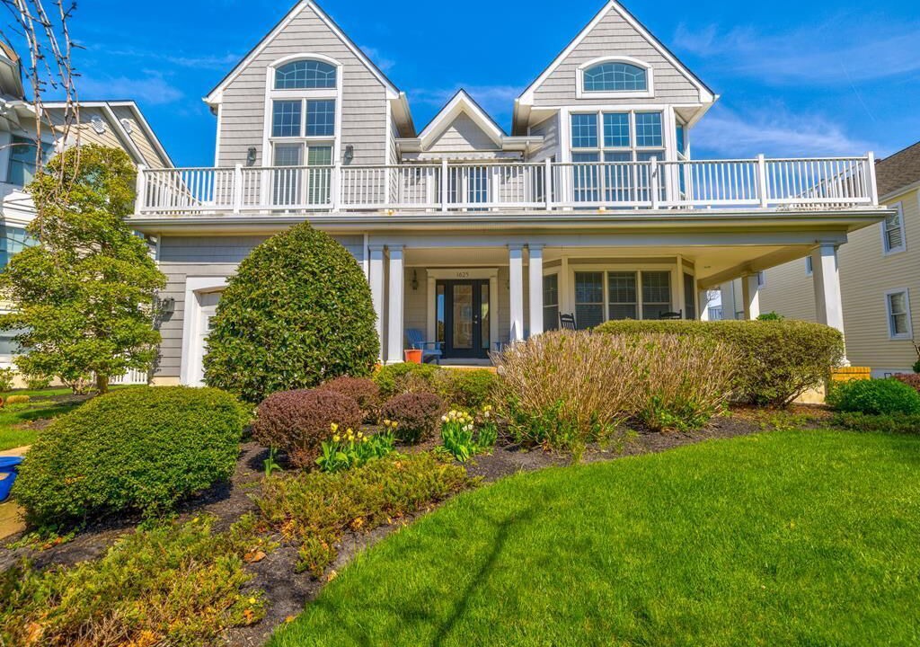 Photo of Outdoor in Admiral Estates