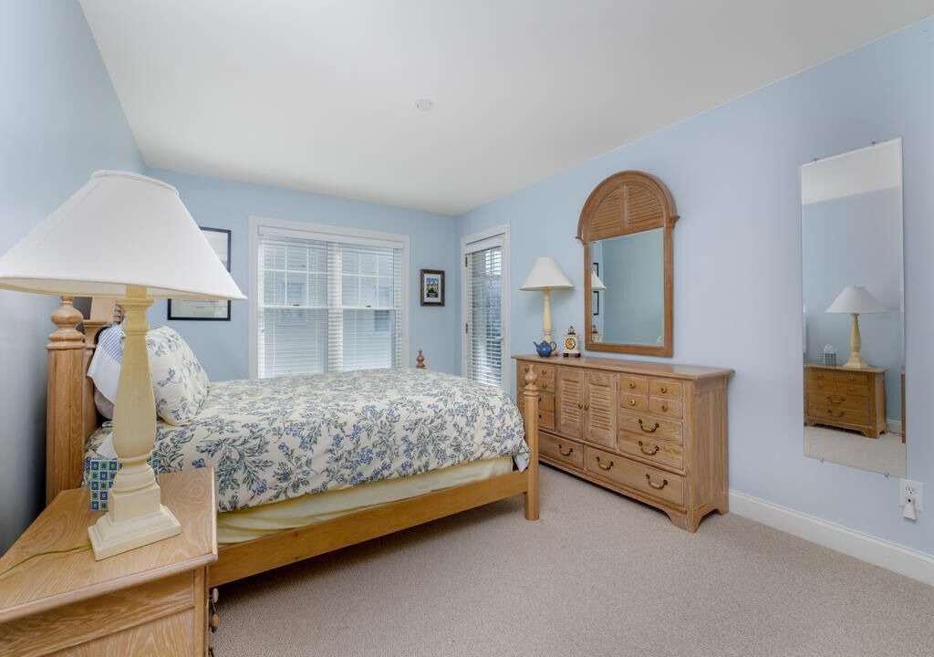 Photo of Bedroom in Admiral Estates