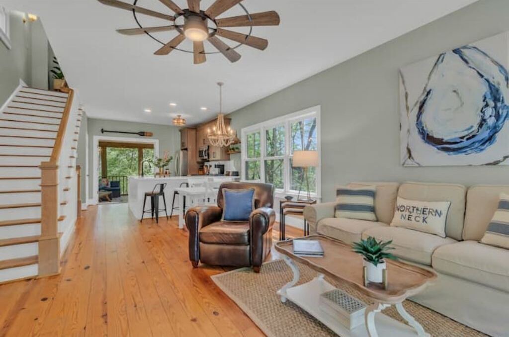 Photo of Livingroom in Irvington