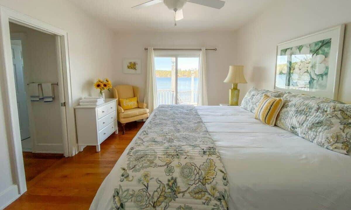 Photo of Bedroom in Kauneonga Lake