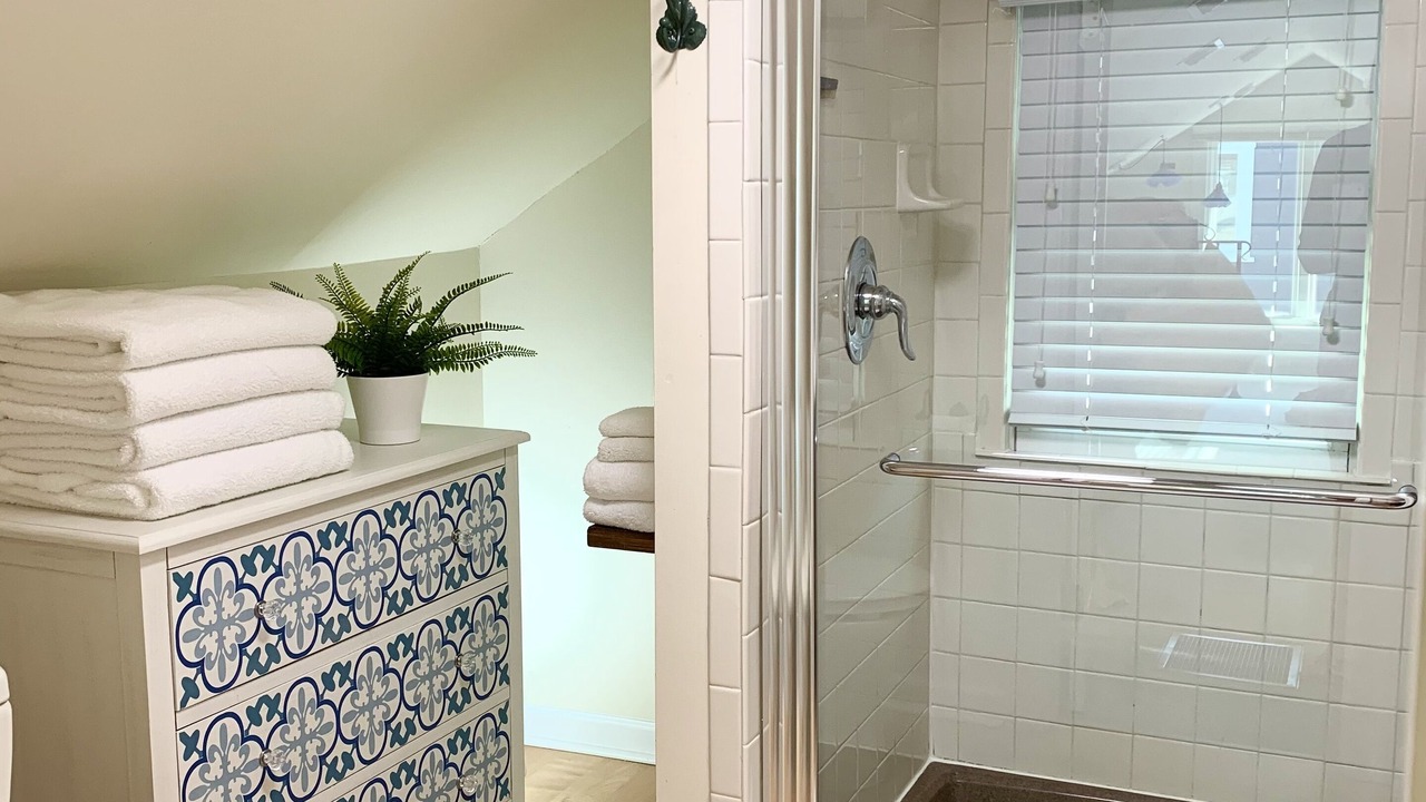 Photo of Bathroom in Ocean Grove